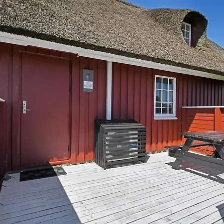 Idyllic Near The North Sea - Sj316 Holiday home *