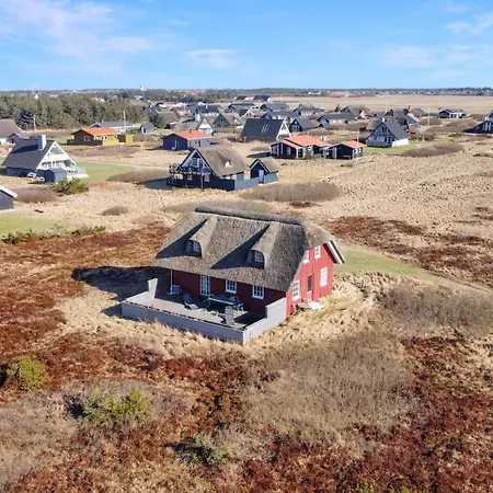 Idyllic Near The North Sea - Sj316 Holiday home *